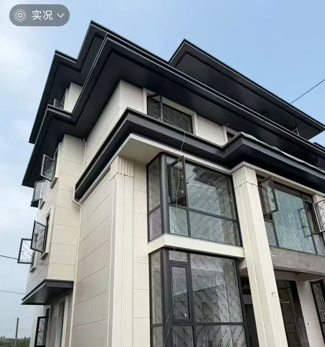 三亚市氟碳铝单板铝格栅百叶窗 - 价格